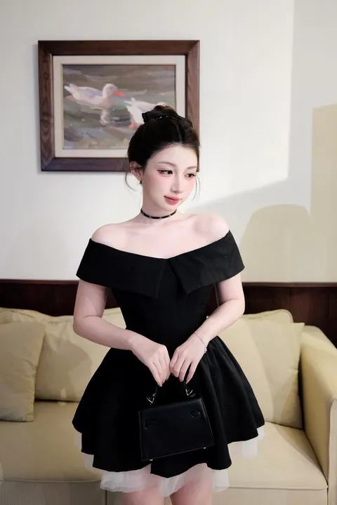 ARIA MOTION DRESS hover
